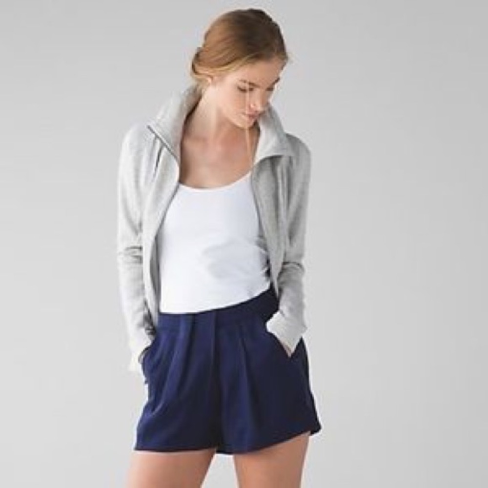 Lululemon &go keepsake navy shorts