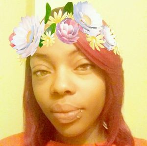 Meet your Posher, Tiara