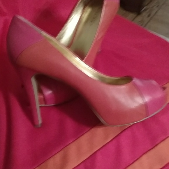 Dress and shoe combo - Picture 2 of 4