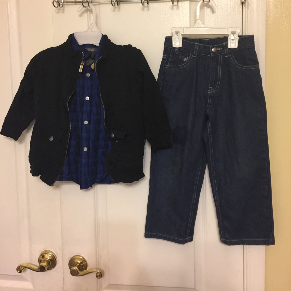 Preowned Kenneth  Reaction Cole boy's 3pcs set 4T