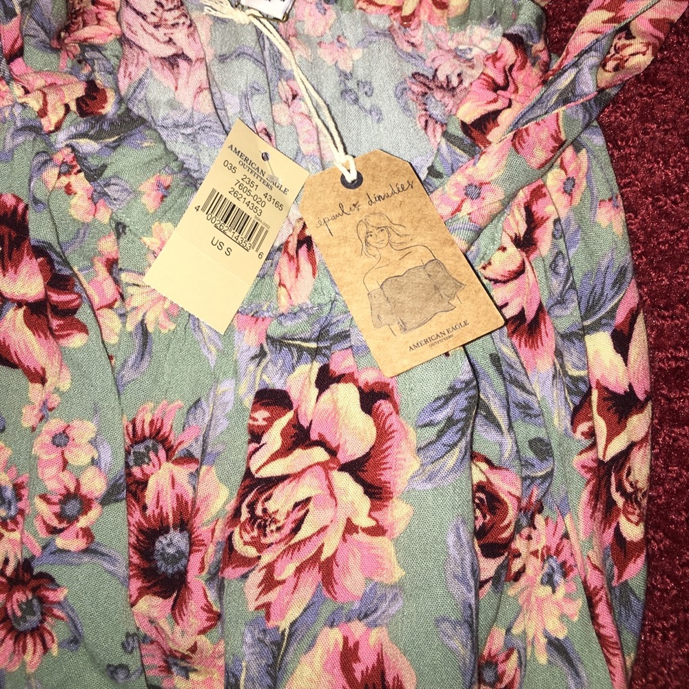 Flowy American Eagle Top
