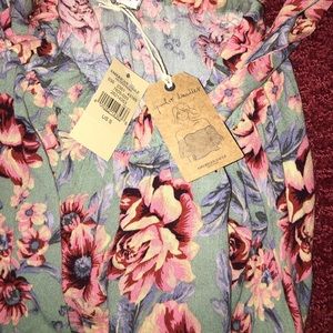 Flowy American Eagle Top