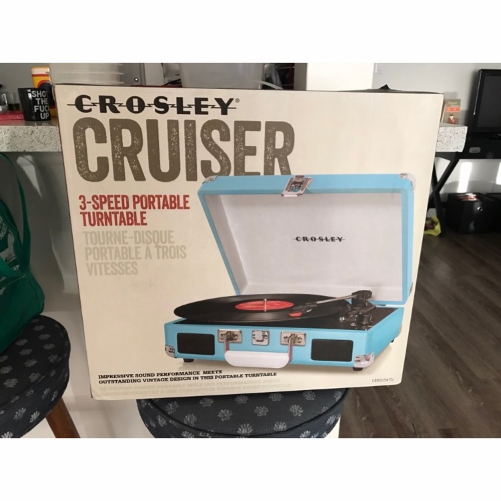 Crosley Record Player - baby blue ❄️