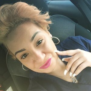 Meet your Posher, Stefanie