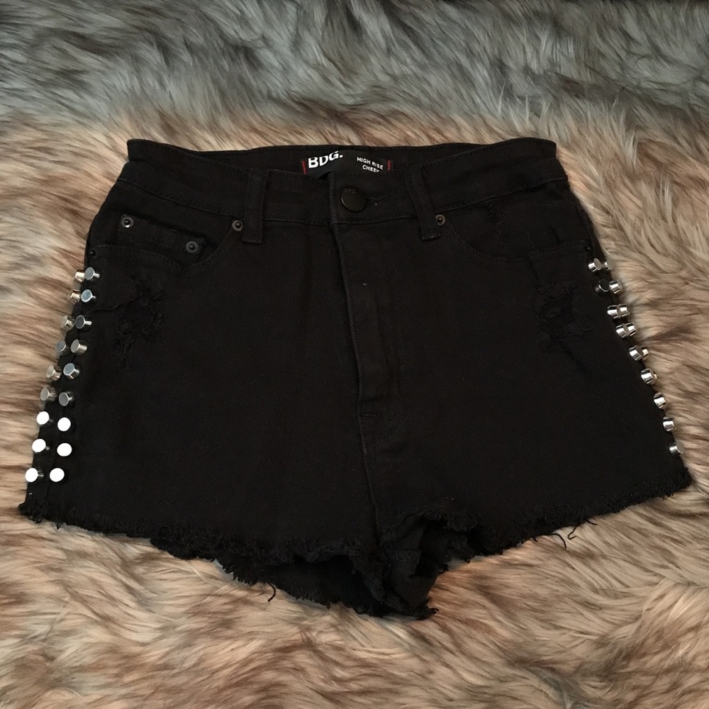 BDG BLACK HIGH RISE CHEEKY SHORTS - SIZE 26