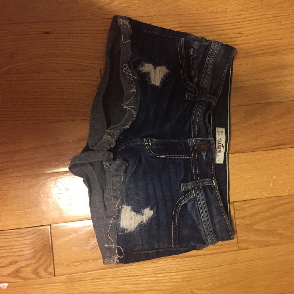 dark wash jean shorts - Picture 1 of 2