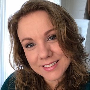 Meet your Posher, Nina