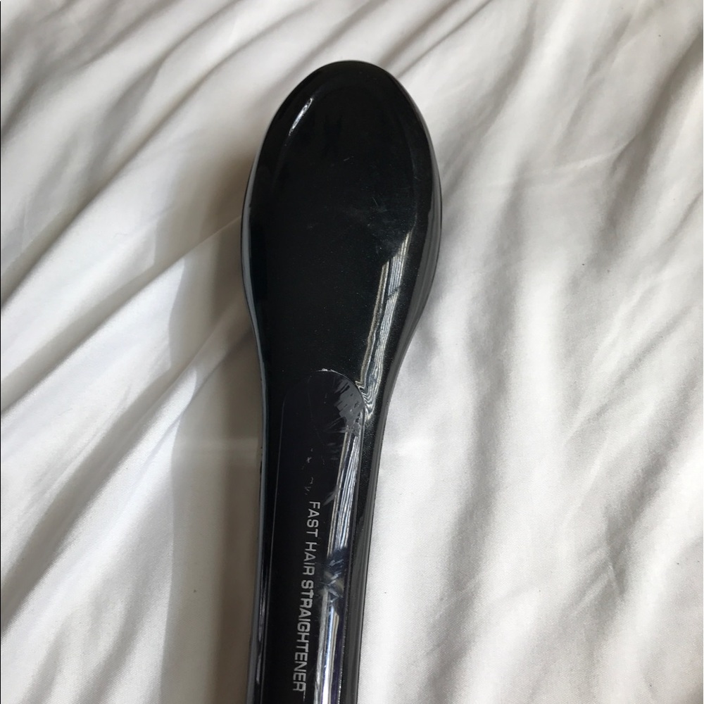 Fast hair brush straightener