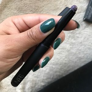 NEW Nars Velvet Shadow Stick in Nunavut