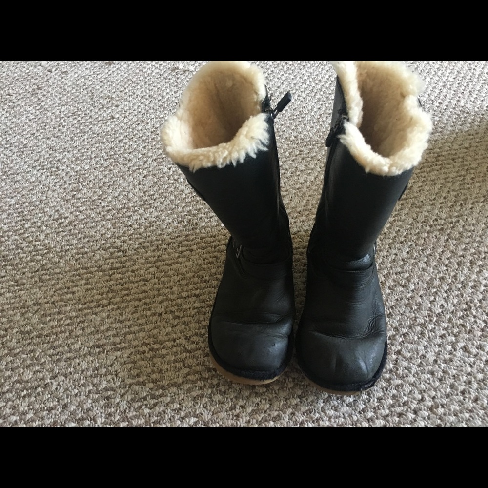 Ugg Kensington Girls boots
