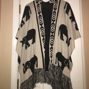 Reversible elephant fringe poncho