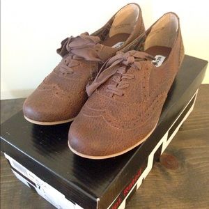 Women's Oxford Shoes
