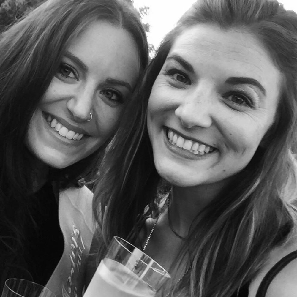 Meet your Posher, Lia