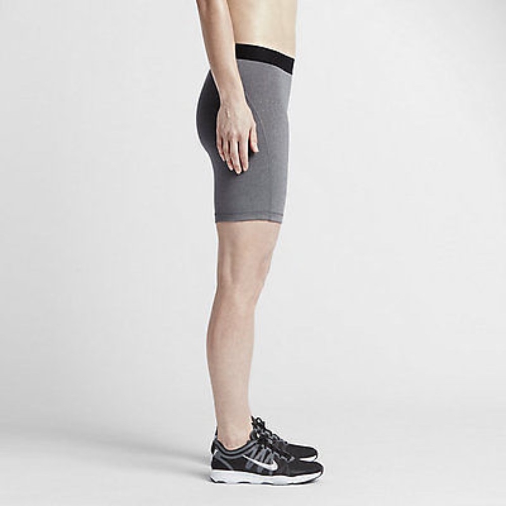 Nike Pro 11" Cool Women's Training Dri-FIT Shorts - Picture 2 of 6
