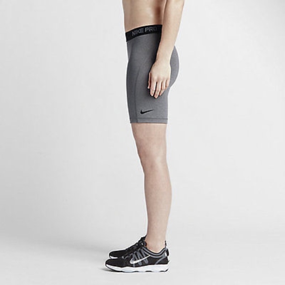 Nike Pro 11" Cool Women's Training Dri-FIT Shorts - Picture 3 of 6