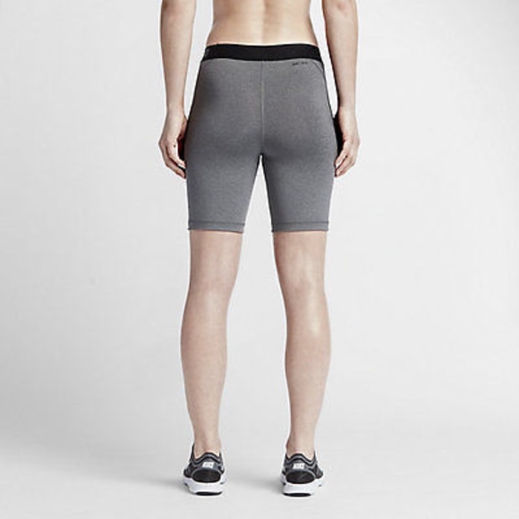 Nike Pro 11" Cool Women's Training Dri-FIT Shorts - Picture 4 of 6