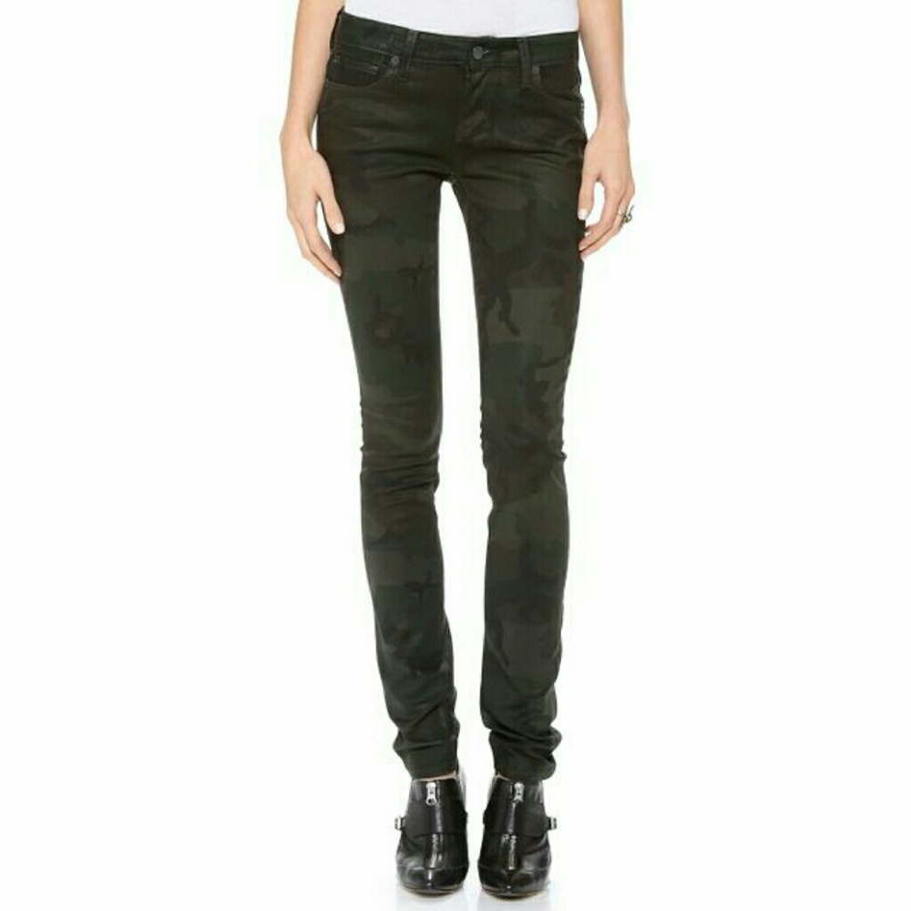 Camouflage "Debbie" Coated Skinny Jeans Size 30