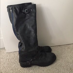 Madden Girl grey boots