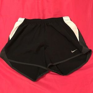 Black Nike shorts