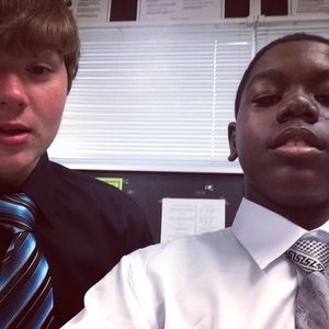 Meet your Posher, Derrian