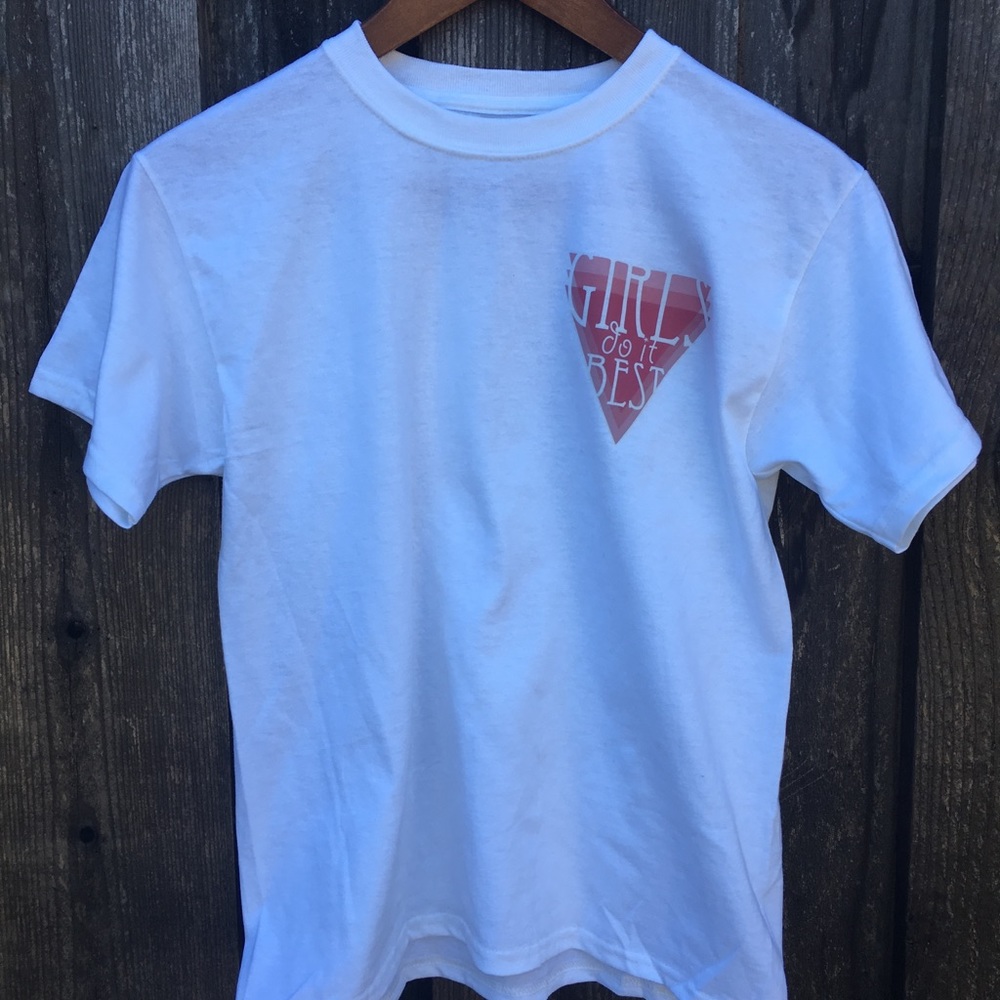 Girls Do it Best Tee UNISEX