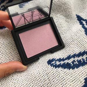 NEW Nars Shimmering Blush in New Order
