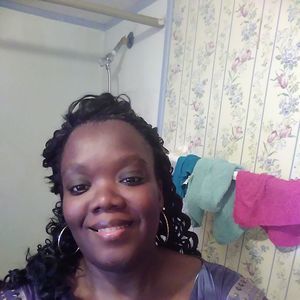 Meet your Posher, Eve