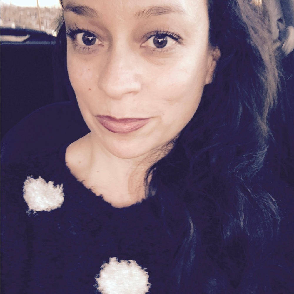 Meet your Posher, Pamala