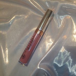 Anastasia Beverly Hills Liquid Lipstick: Crush