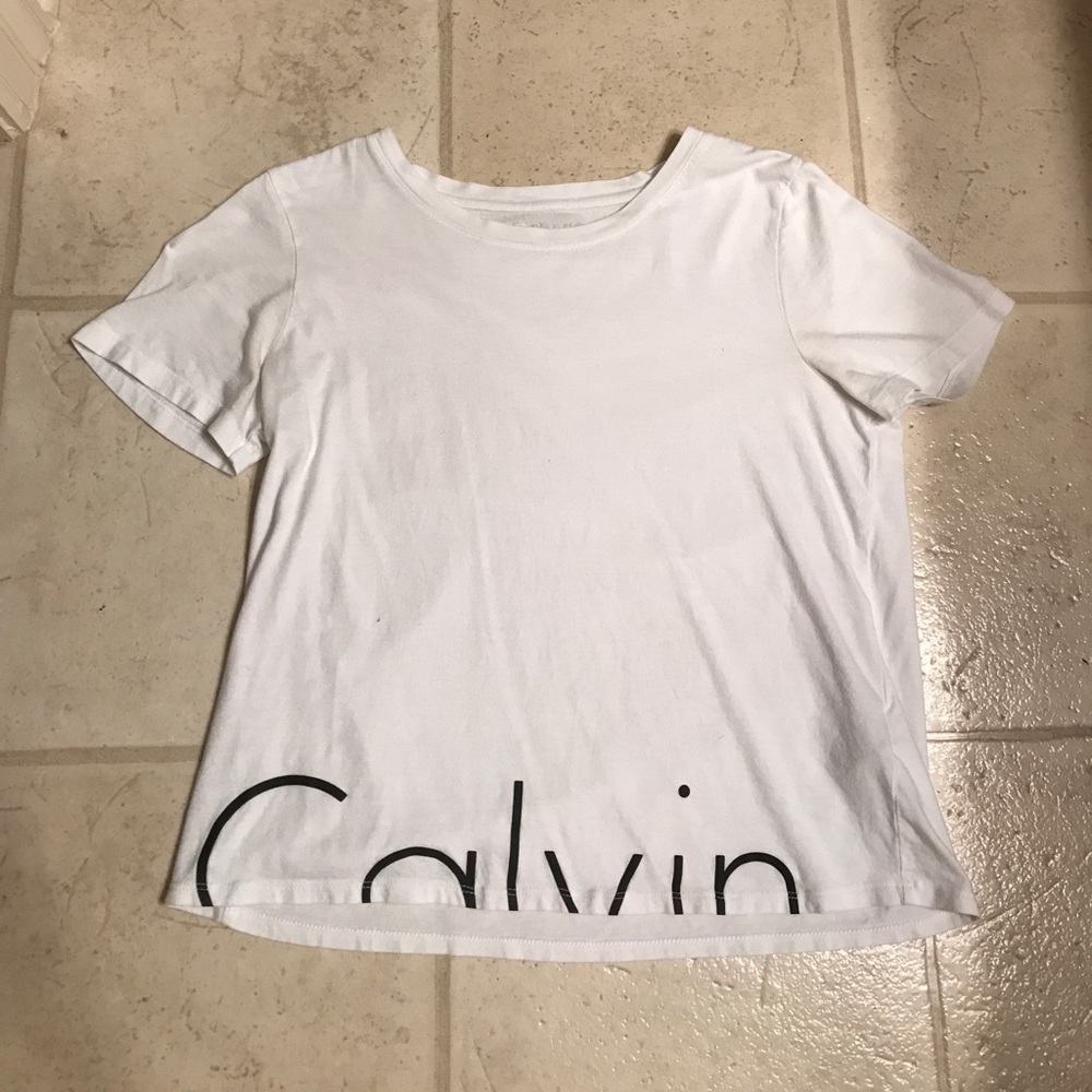 Calvin Klein Tshirt
