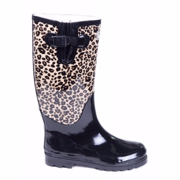 Women 14" Leopard Design Rubber RainBoots - Picture 3 of 3