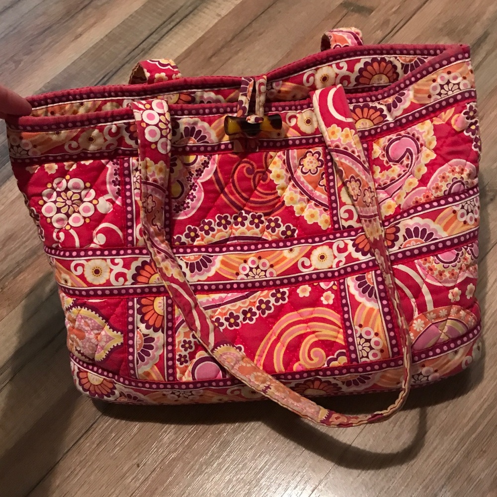 Vera Bradley bag.