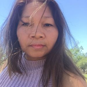 Meet your Posher, Jenjira