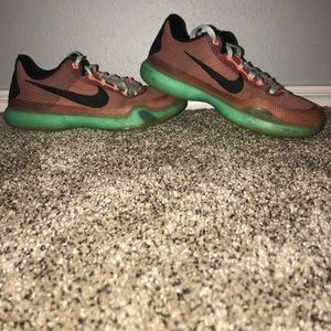Kobe 10