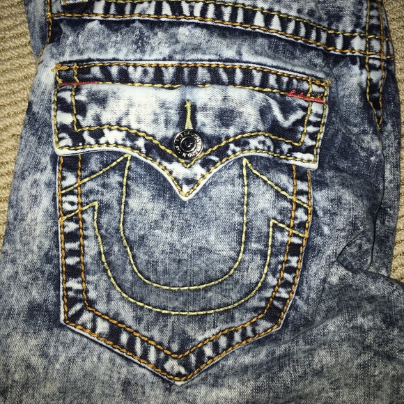 Authentic True Religion Jeans Mens 32 x 32