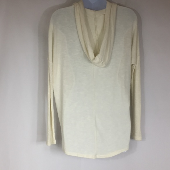 Charlotte Russe High Low Top Size M - Picture 2 of 5
