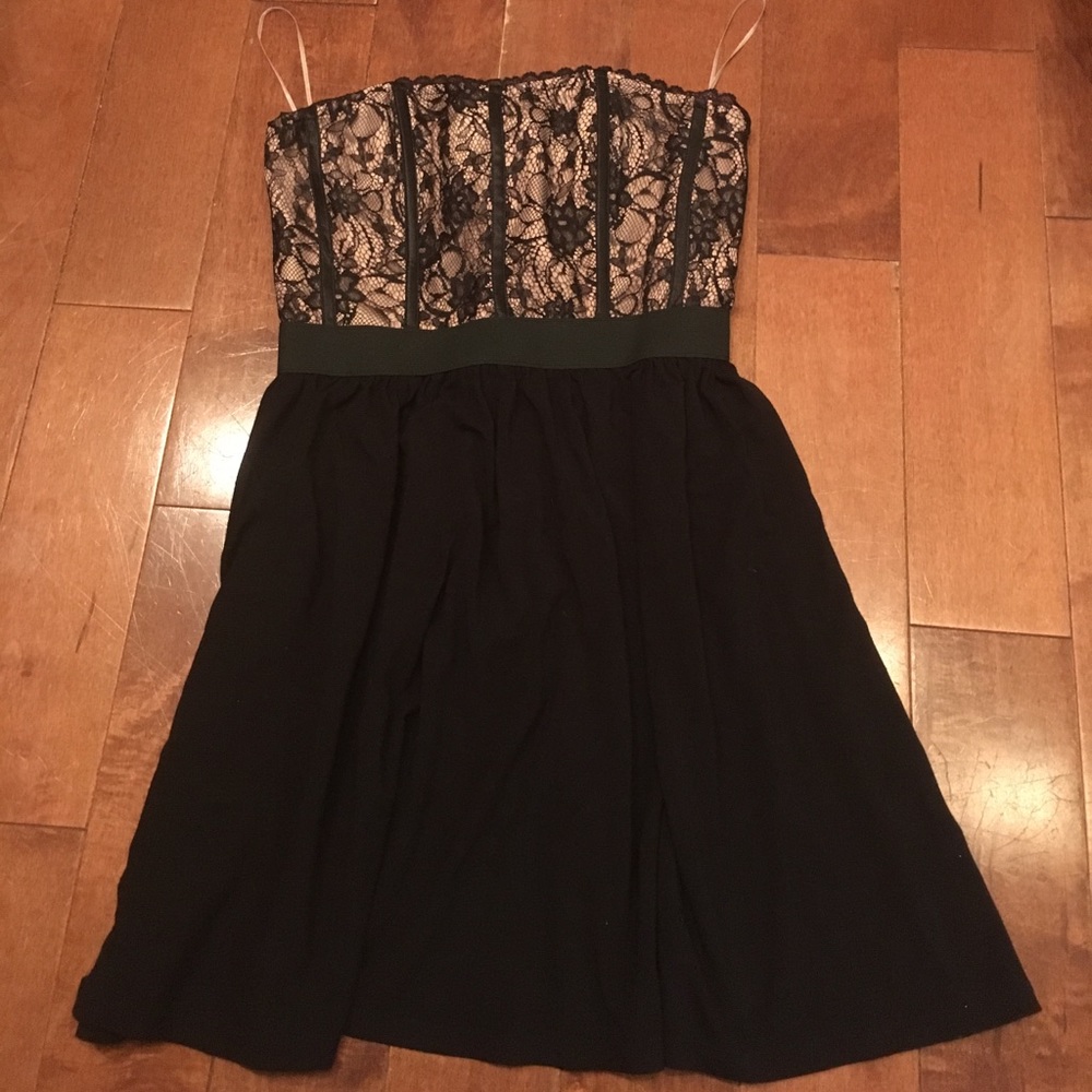 Elle Strapless Dress