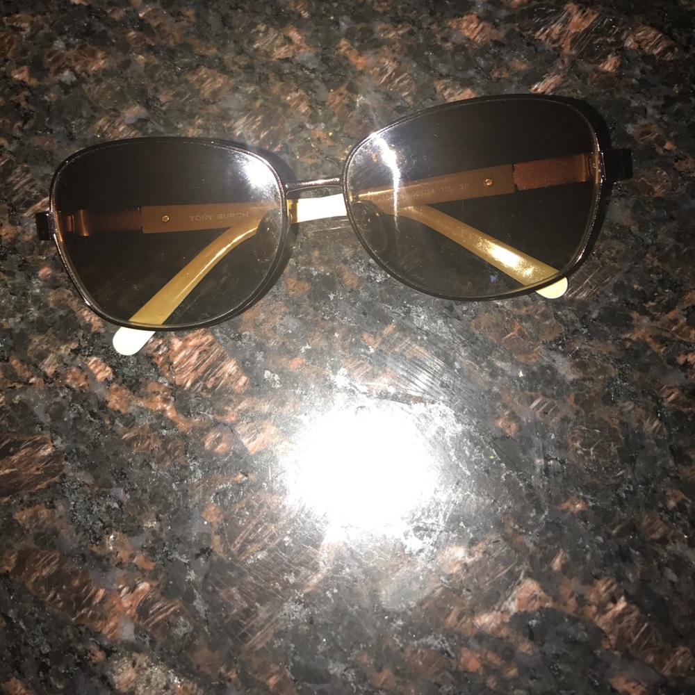 Tory Burch polarized sunglasses