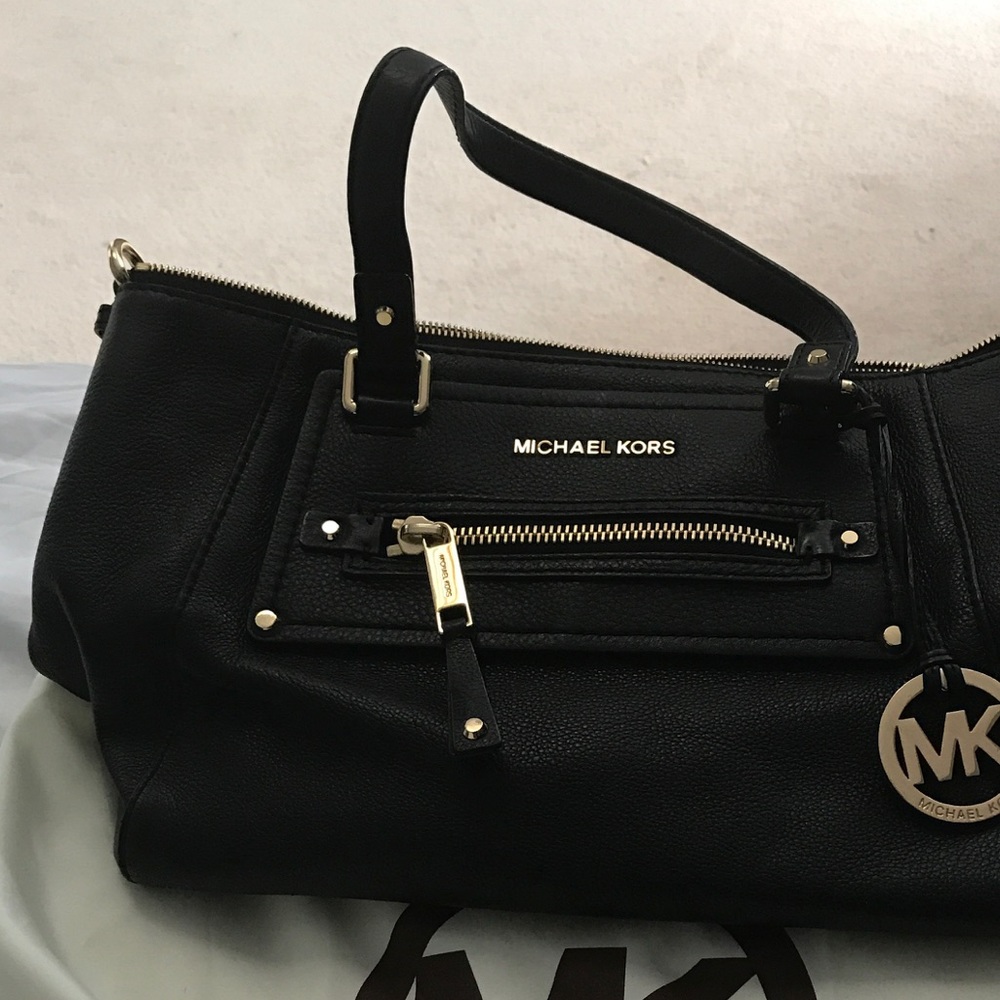 Michael kors black leather bag