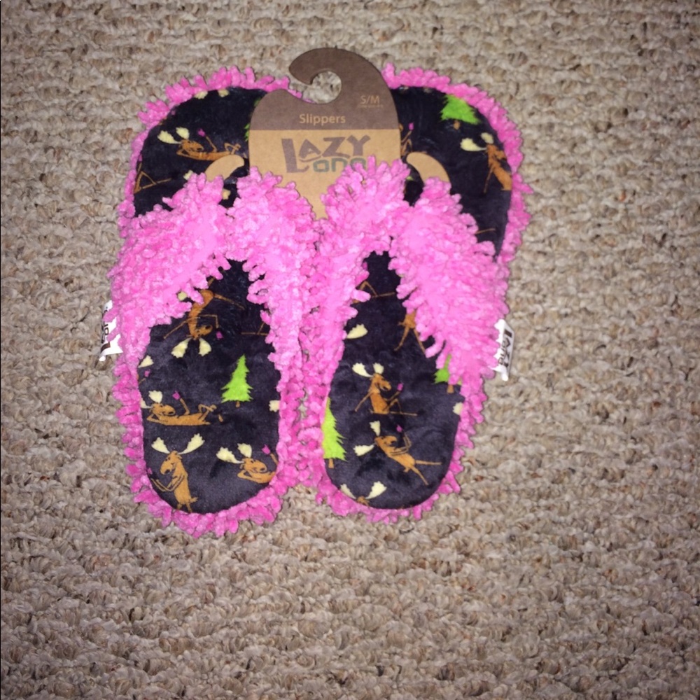 Sold on Ⓜ️erc. Lazy One Moose Slippers