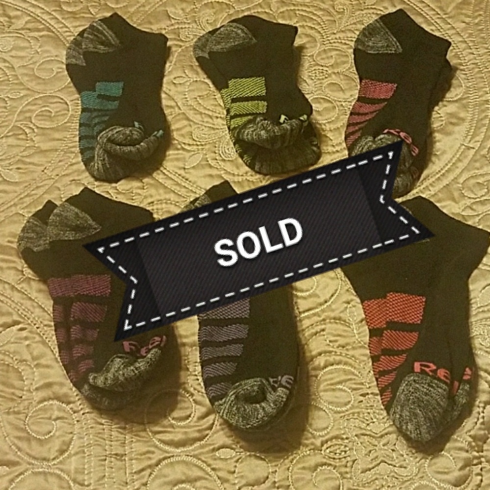 6 pairs of Reebok women's socks size 4-8