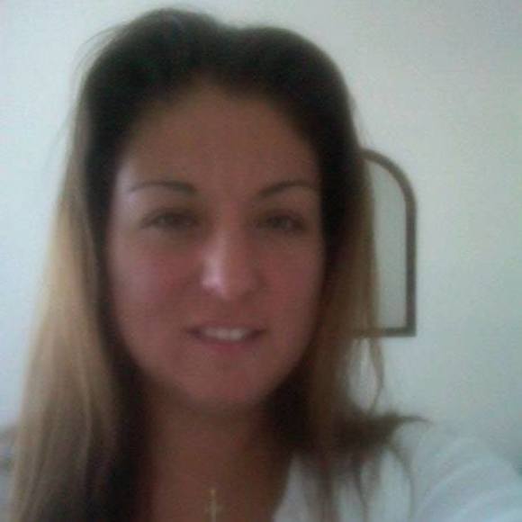 Meet your Posher, Denise - Picture 1 of 1
