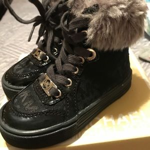 Michael kors fur boots