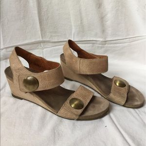 Taos Taupe "Carousel" Leather Sandals