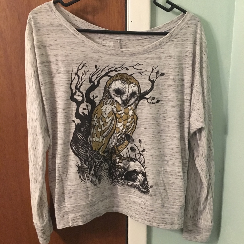**SOLD ON MERCARI** Slouchy Owl Top