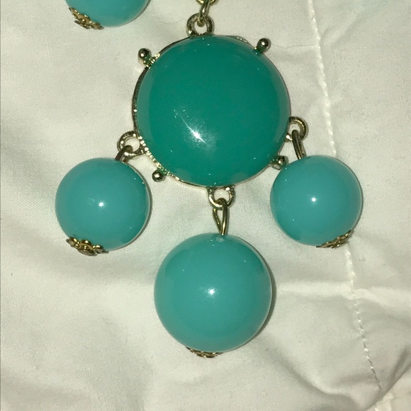 NWT Turquoise Bauble necklace.. - Picture 2 of 3