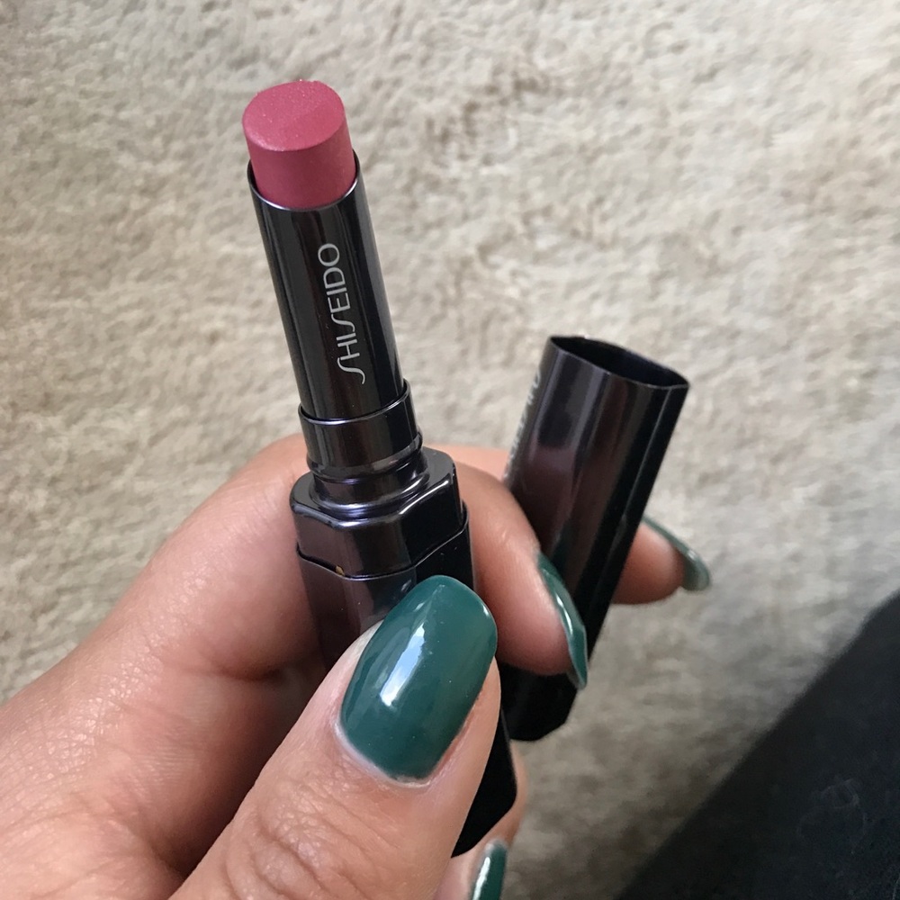 NEW Shiseido Shimmering Rogue in Brocade
