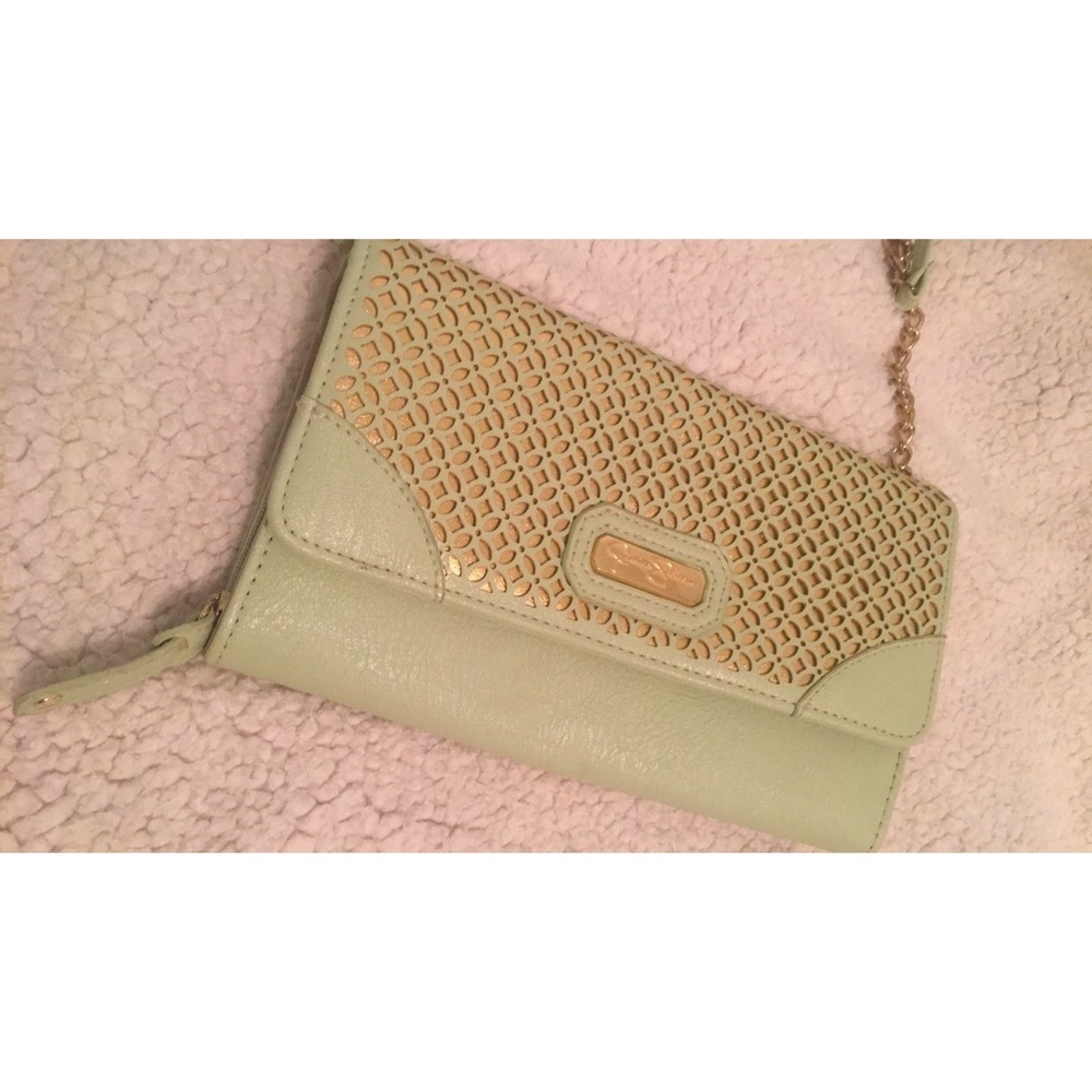 Jessica Simpson cross body clutch