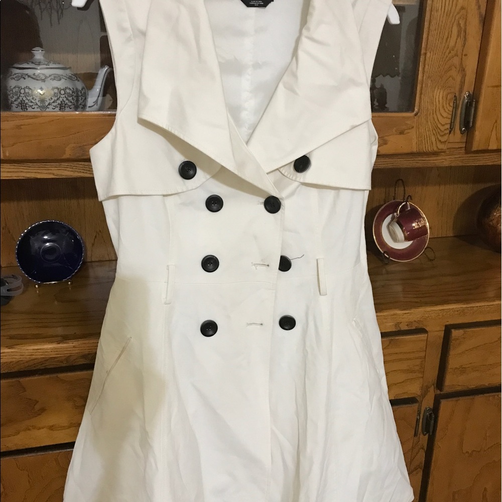 Bebe white dreass coat