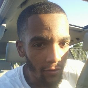 Meet your Posher, Devin